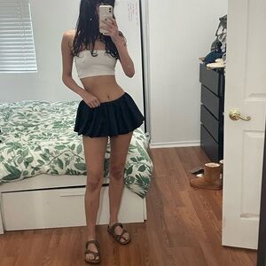 ❌DONATED❌ MOVING SALE Black UO Mini